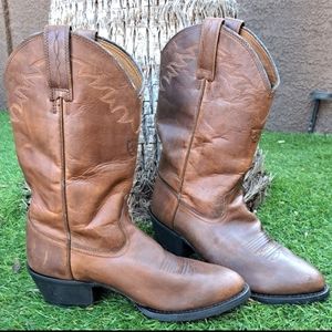 Ariat Heritage Brown Western Cowboy Boots 8.5